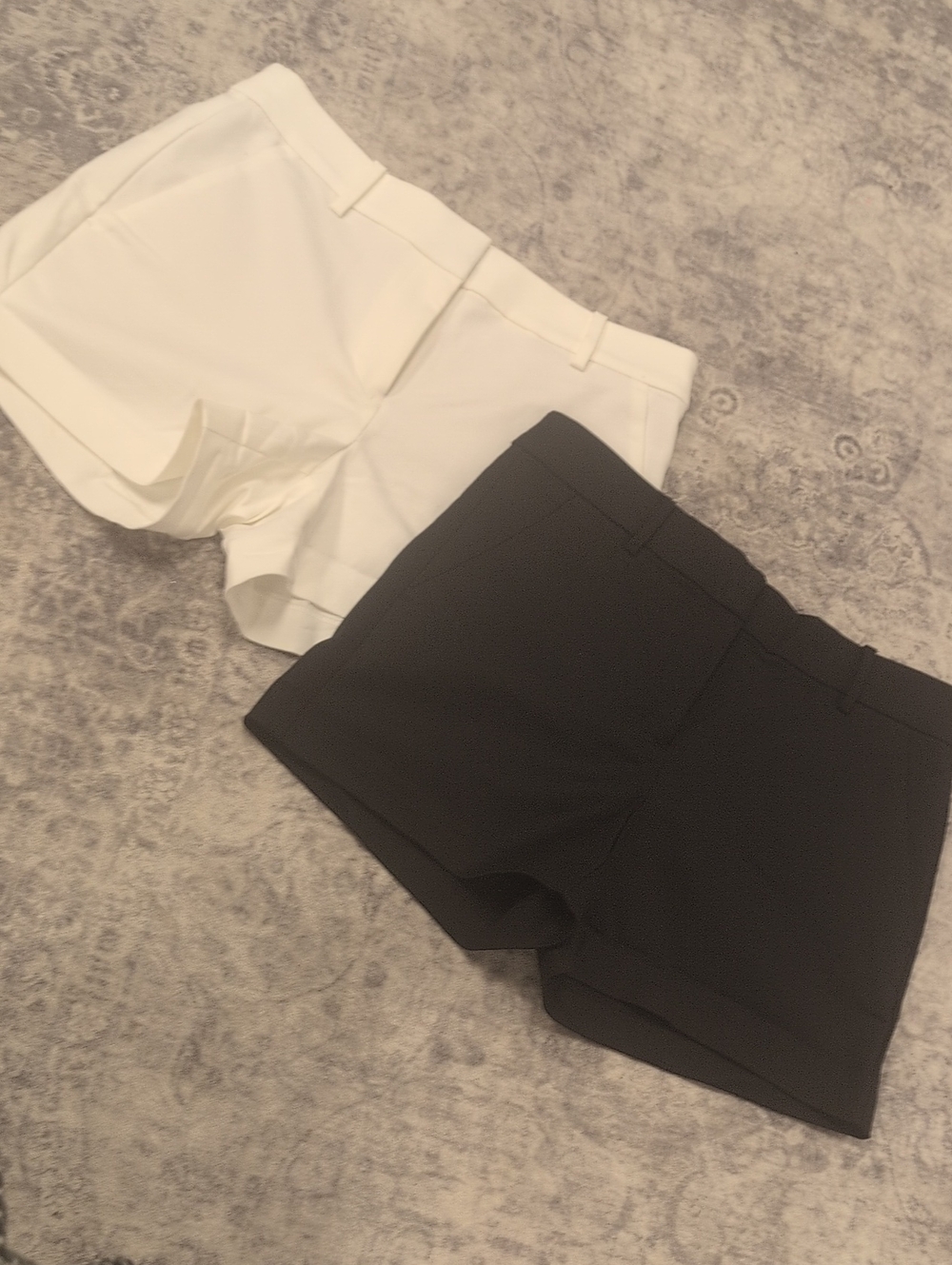 LOFT High-Waist Women's Shorts – Black & White Duo